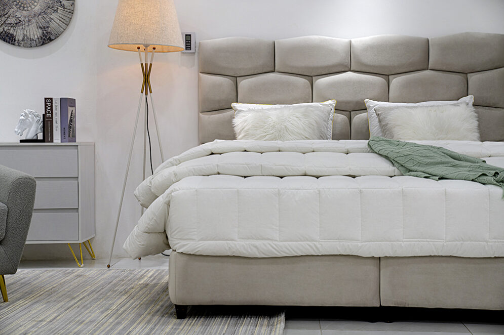 IRIS HEADBOARD (3)