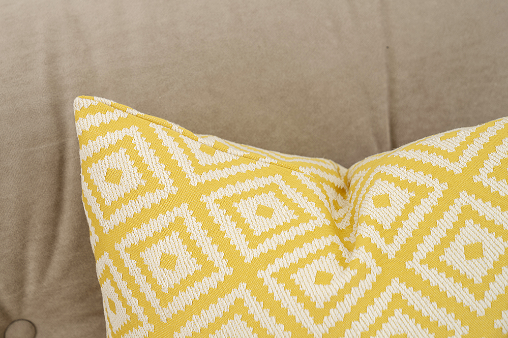 SHELBY CUSHION COVER YELLOW 999×665 (2)