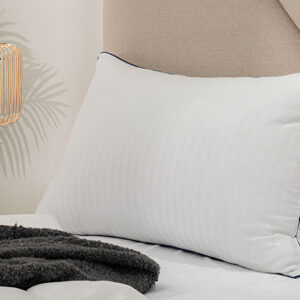 Victoria Bloom Luxury Pillow