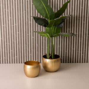 Keeth Set of 2 Metal Ribbed Planter