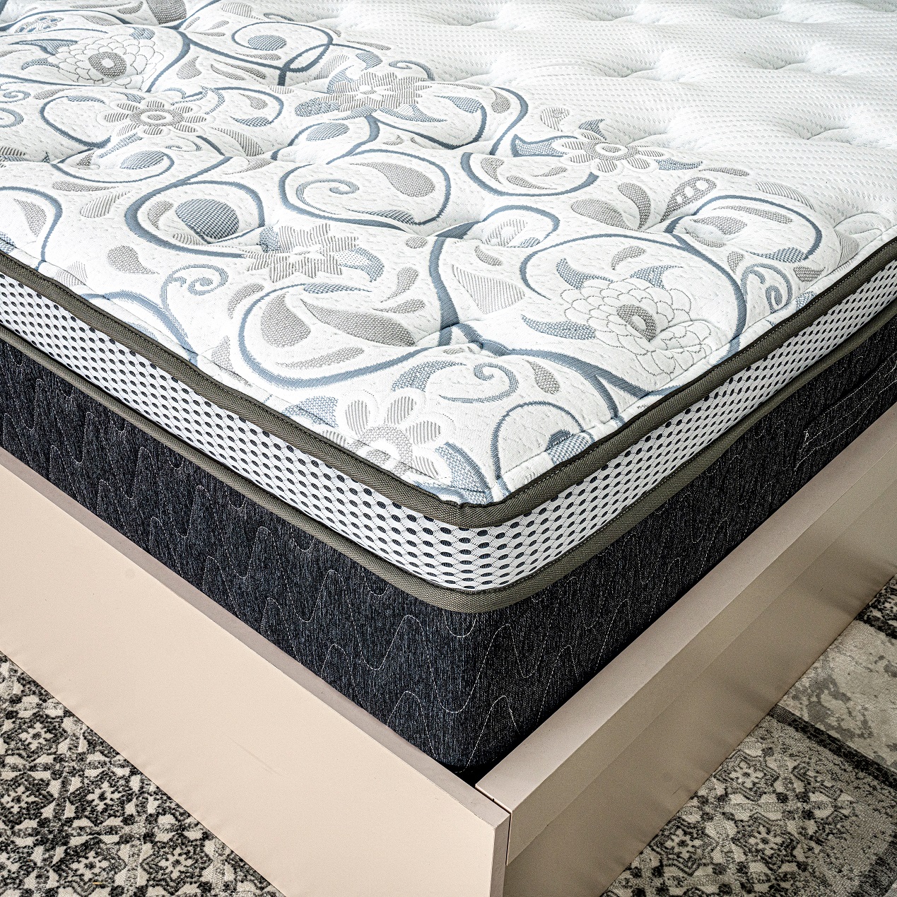 Yuki Memory Foam Box Top Pocket Spring Mattress