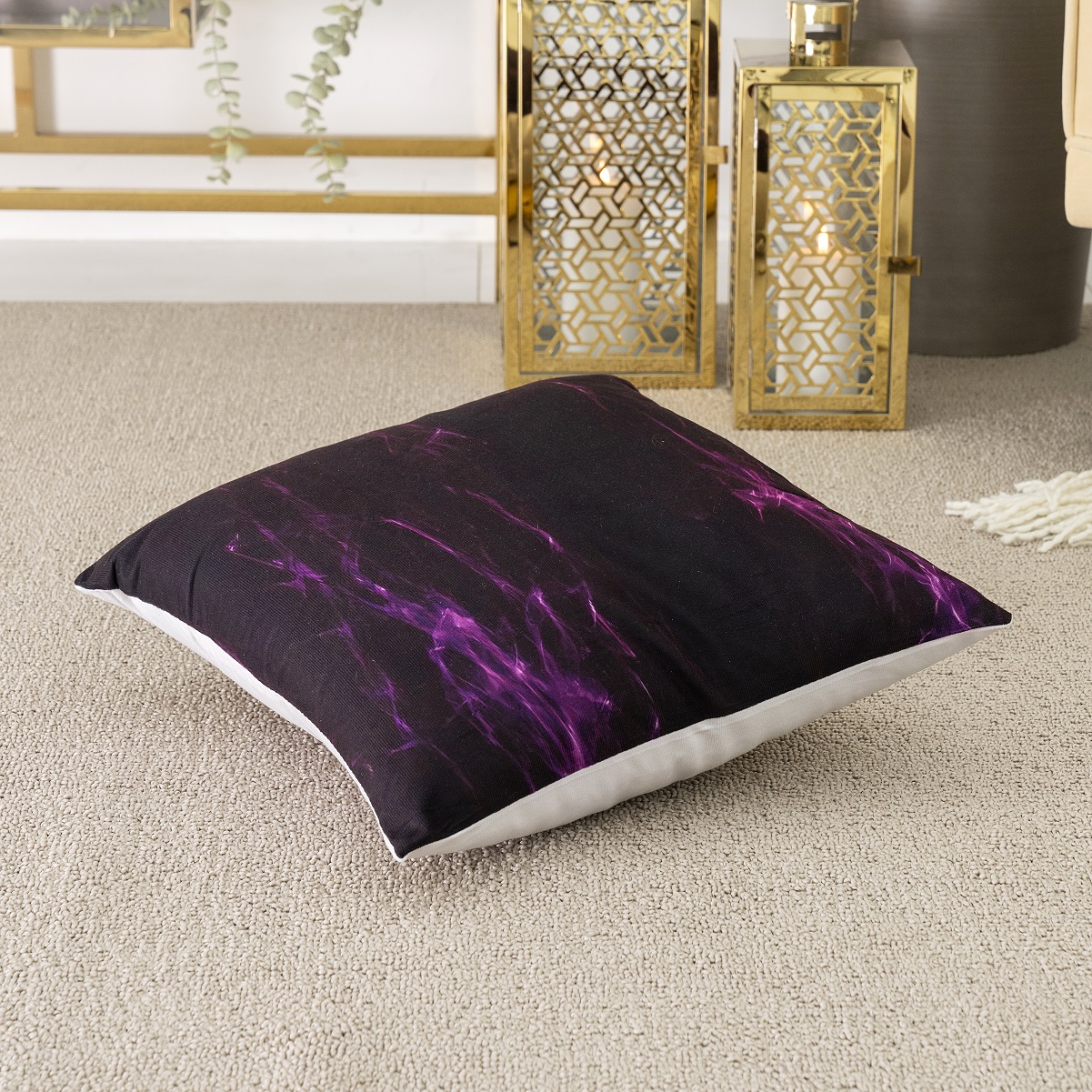 Nebula Cushion-Black