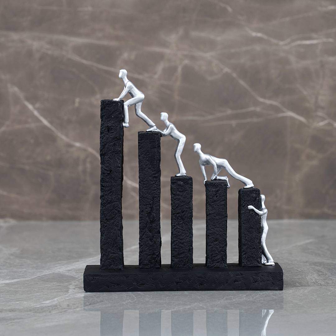 Auric Polyresin teamwork accent 22 x 5.5 x 24.5cm