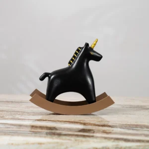 Blake resin unicorn figurine 17.5×5.2×16.2 cm
