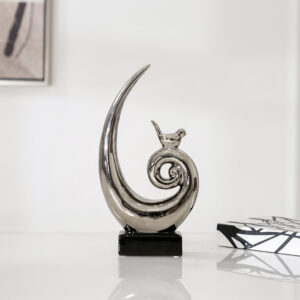 Delyn ceramic silver bird accent 18*6*35 cm