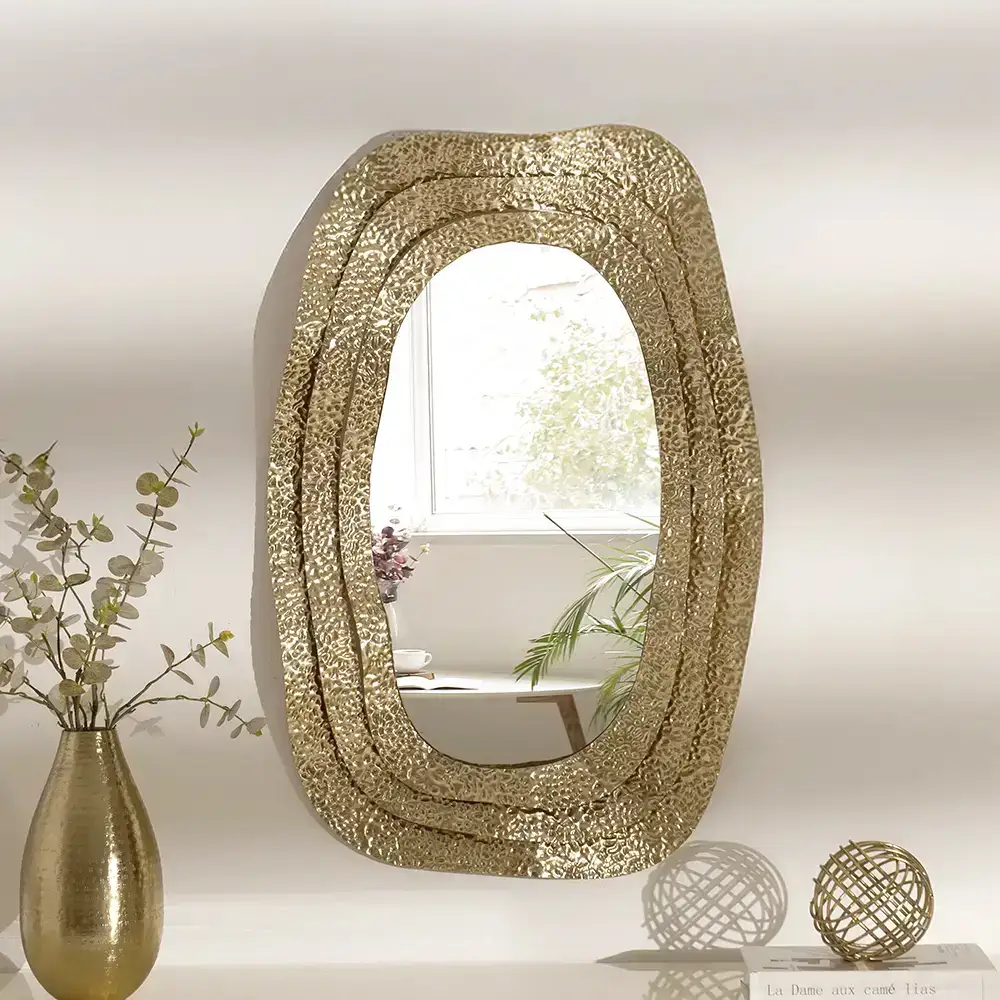 Deyna decorative metal wall mirror 58.4*88.9*5.1 cm