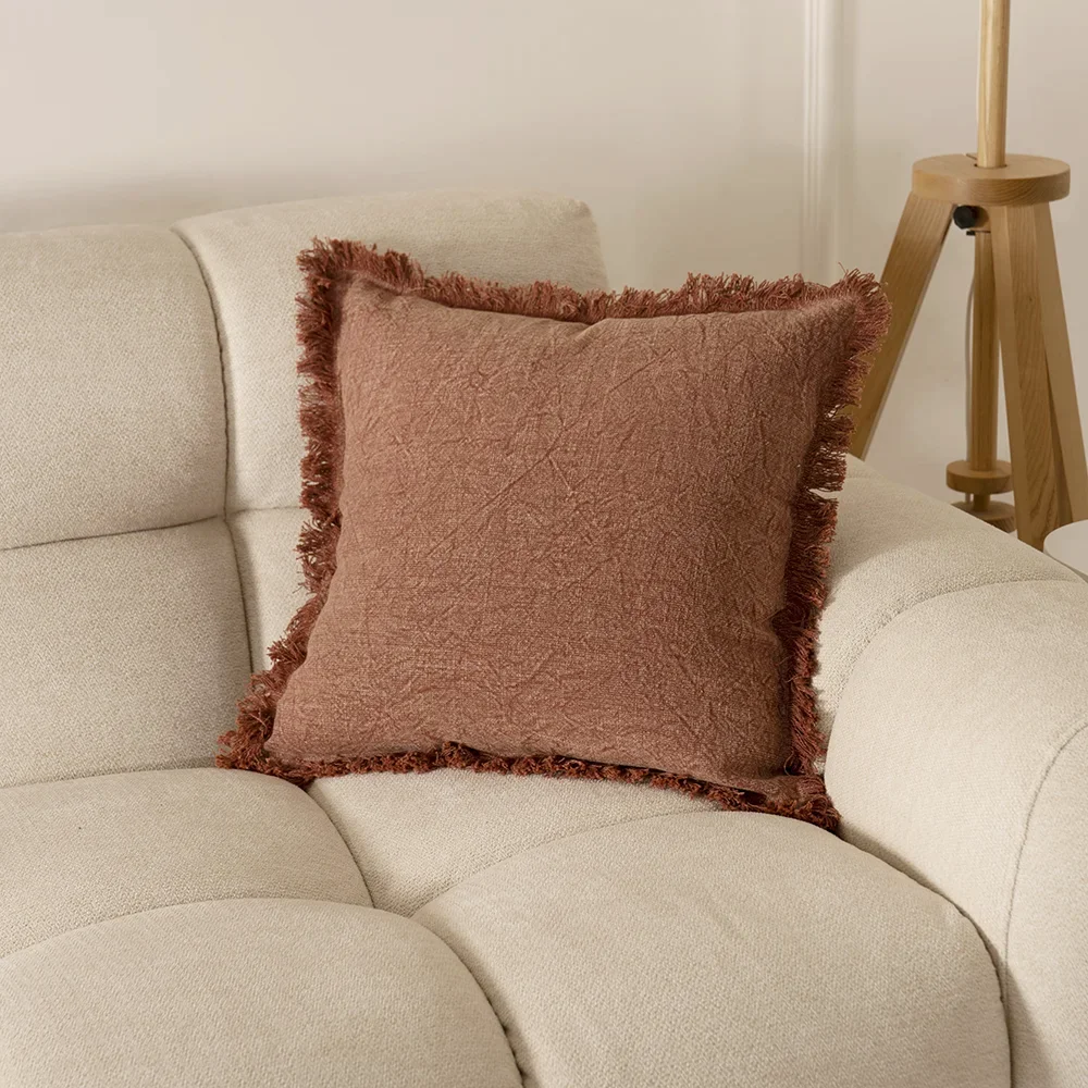 Heston stonewash tan cushion 45×45 cm