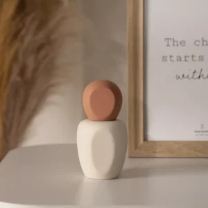 Rabaque polyresin terracotta beige deco jar 8x6x15cm