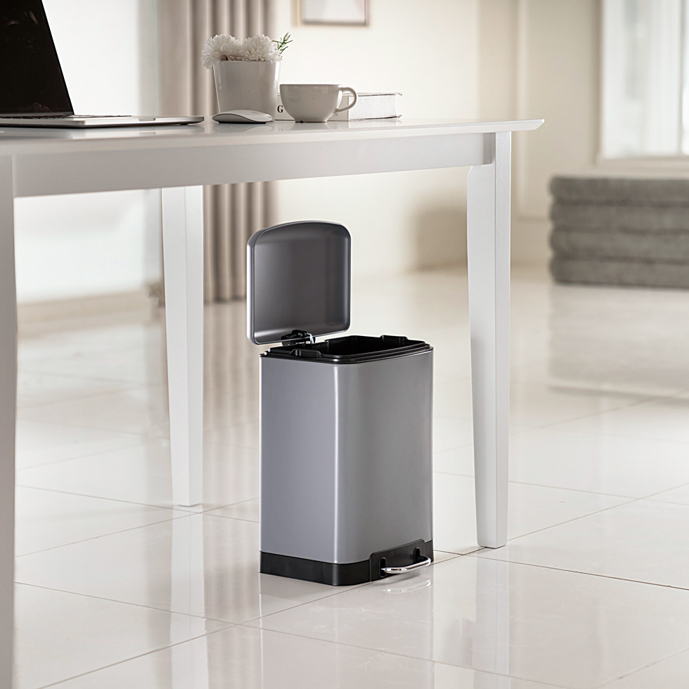 TRILO 6L DUSTBIN (3) TRILO 6L DUSTBIN (3)