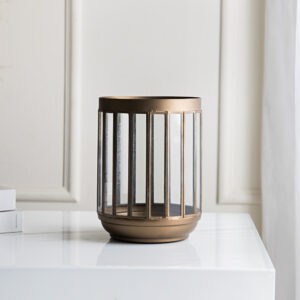 Mesa metal antique finish Candle holder 20.5X20.5X27 CM