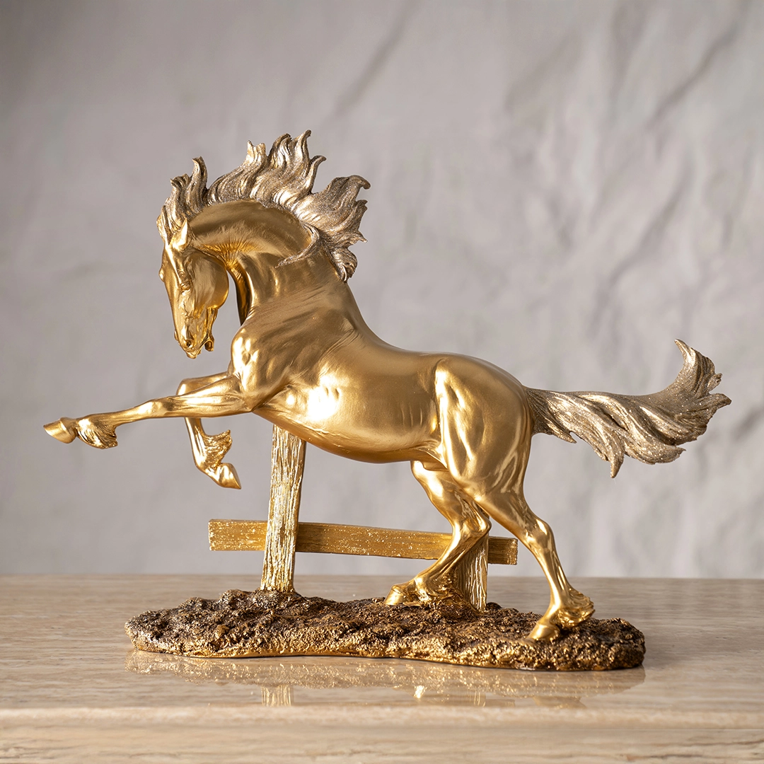Valor Galloping Horse Gold 52.5x13x39.3Cm