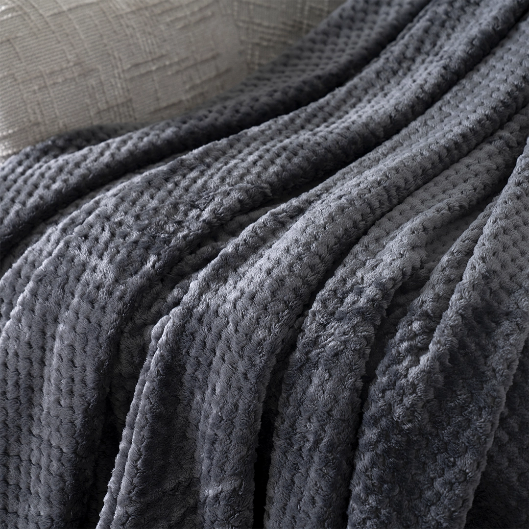 Celestine Knitted Blanket Dark Grey 127x152Cm - Image 2