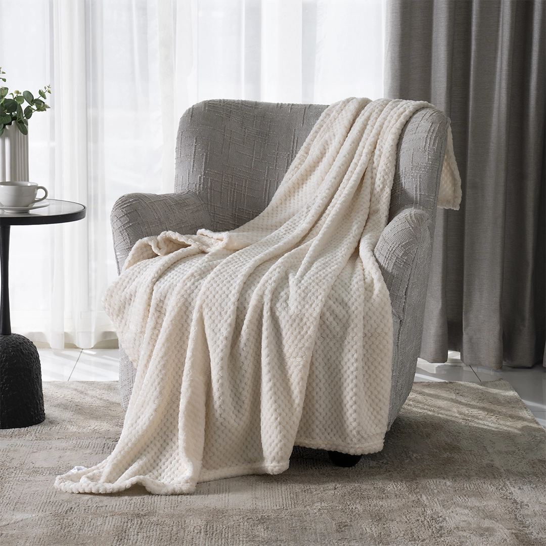 Celestine Knitted Blanket Ivory 127x152Cm