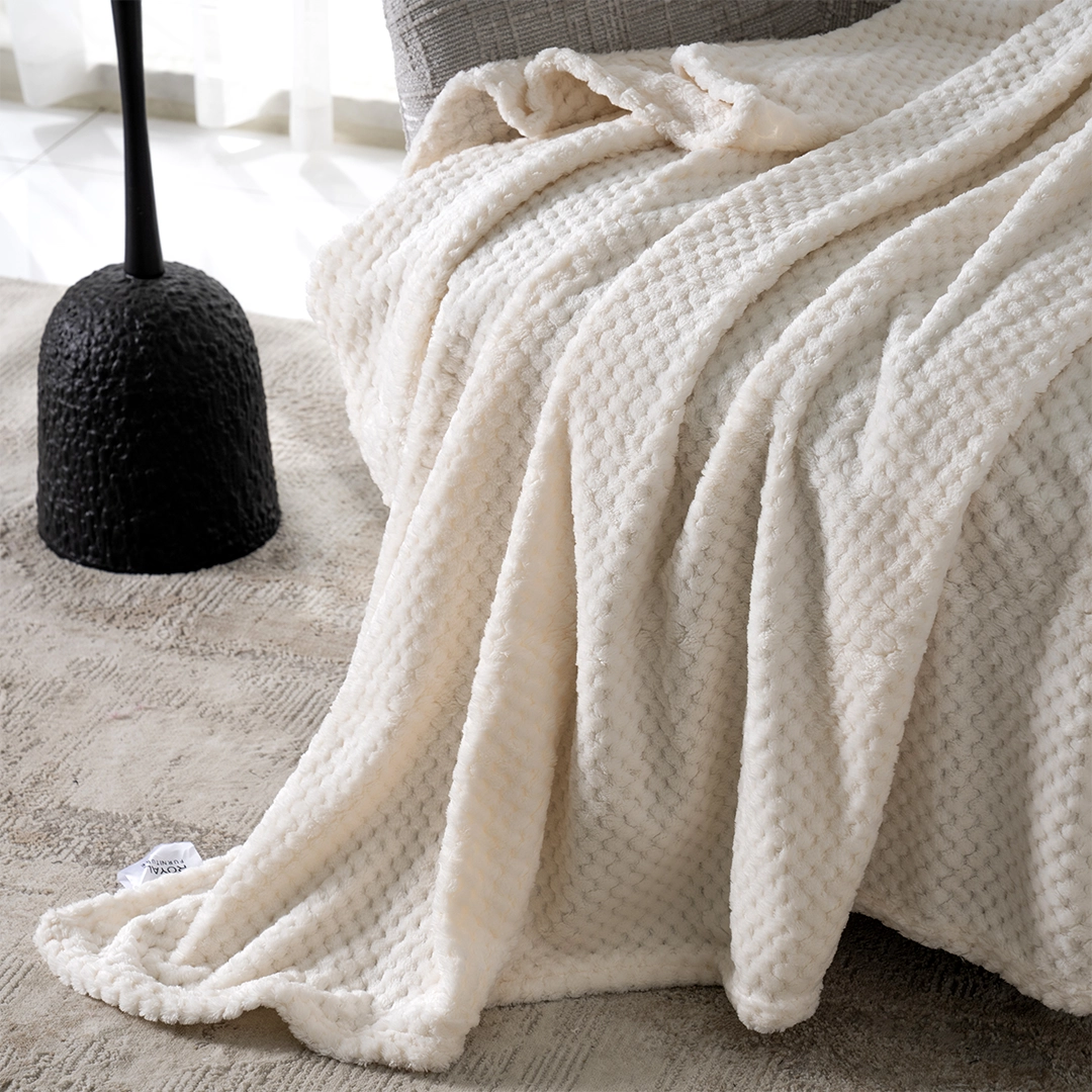 Celestine Knitted Blanket Ivory 127x152Cm - Image 2