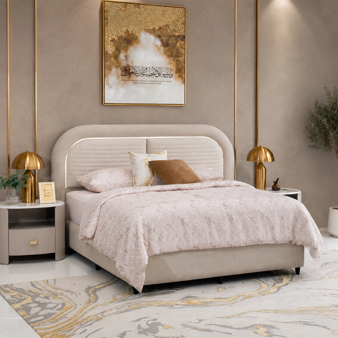 The Hollis Bed
