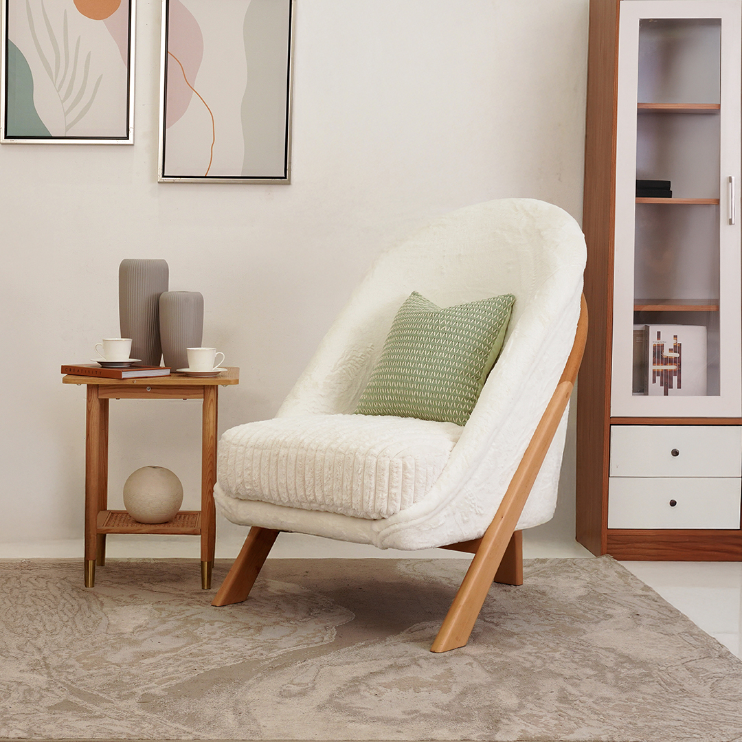 The Regis Single Seater Sofa