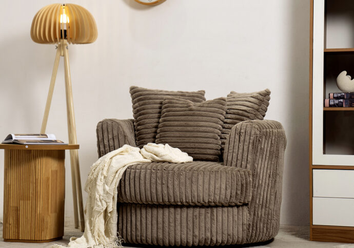 Single-Seater Sofas: How to Pair One With a Sofa Set Without Crowding the Room